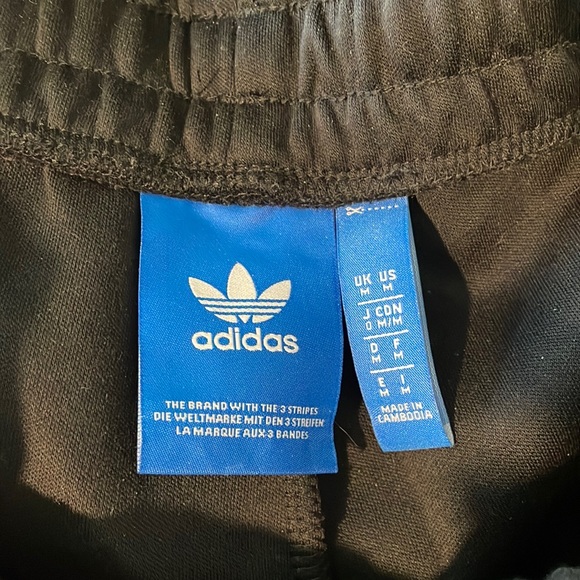NWOT Adidas Men's Classic Ribbed Black Sweatpants - Picture 3 of 3